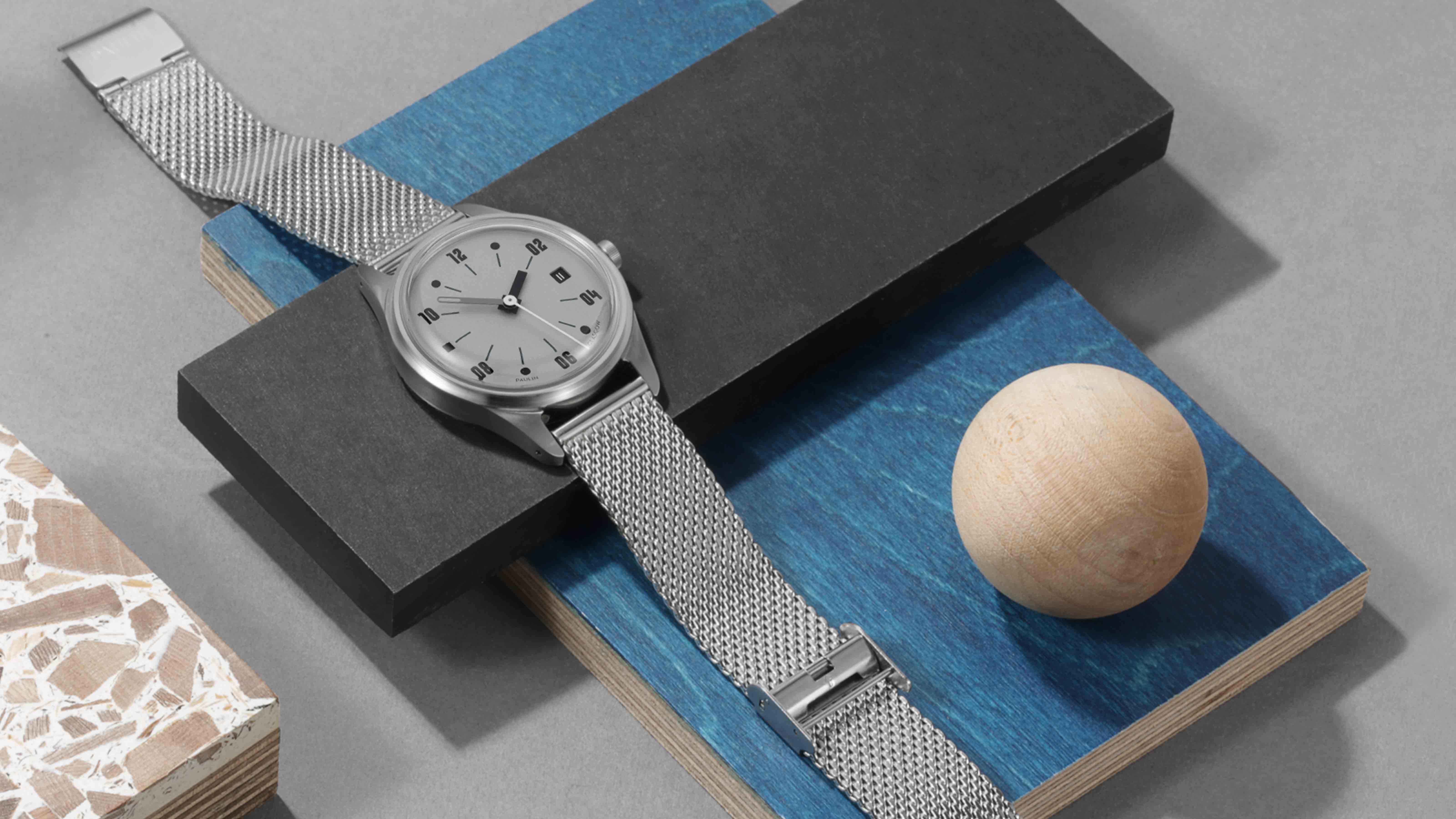 Paulin and anOrdain Produce The Neo, A Stylish And Colorful Timepiece