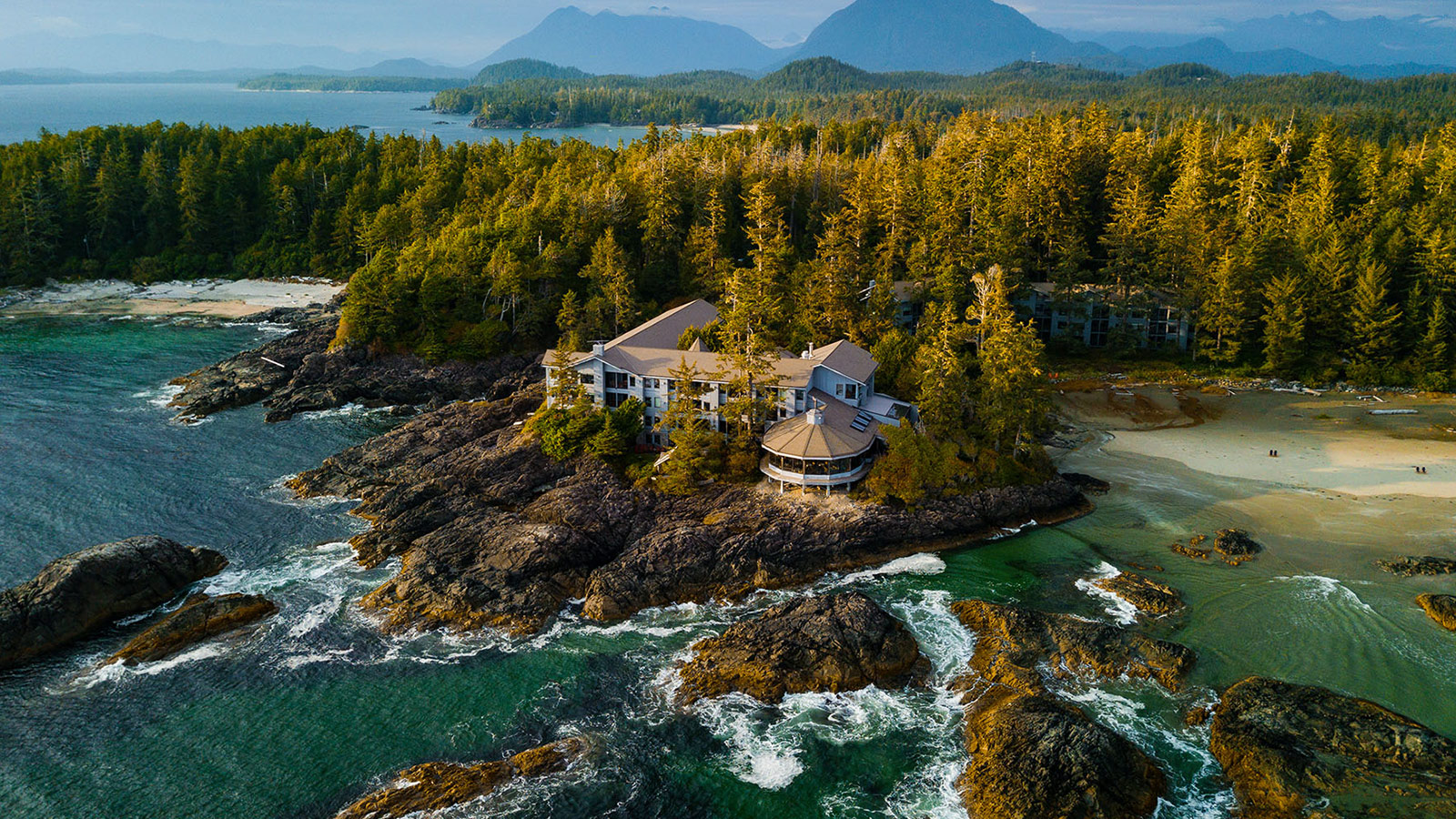 This Remote Canadian Inn Might Just Be The Ultimate Reset Button